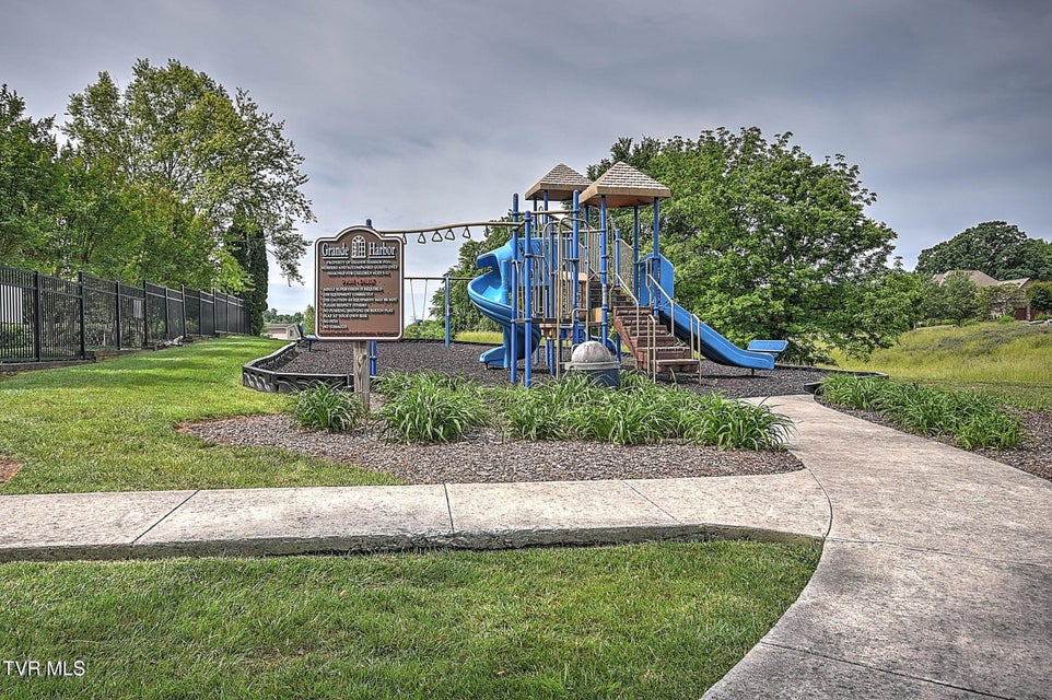 Photo #26: 205 Grande Harbor Way