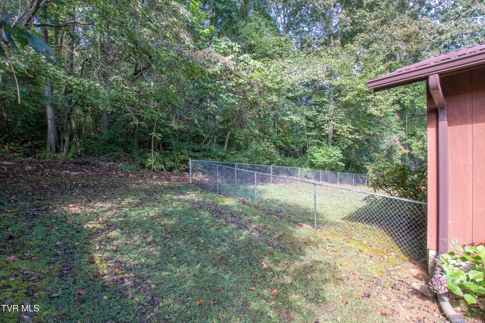 Photo #52: 521 Brookwood Drive