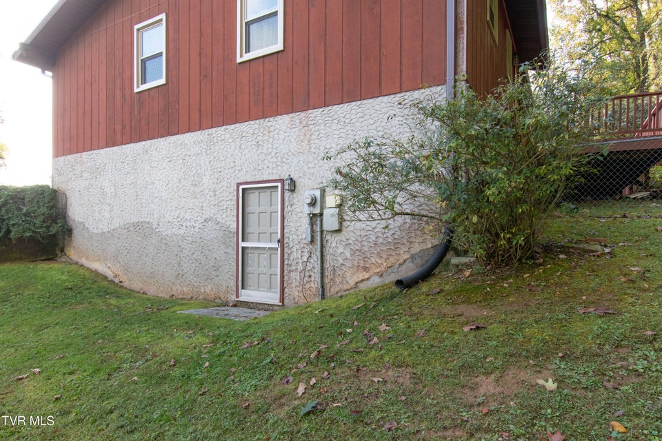Photo #60: 521 Brookwood Drive