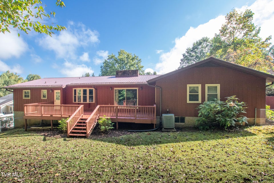 Photo #45: 521 Brookwood Drive