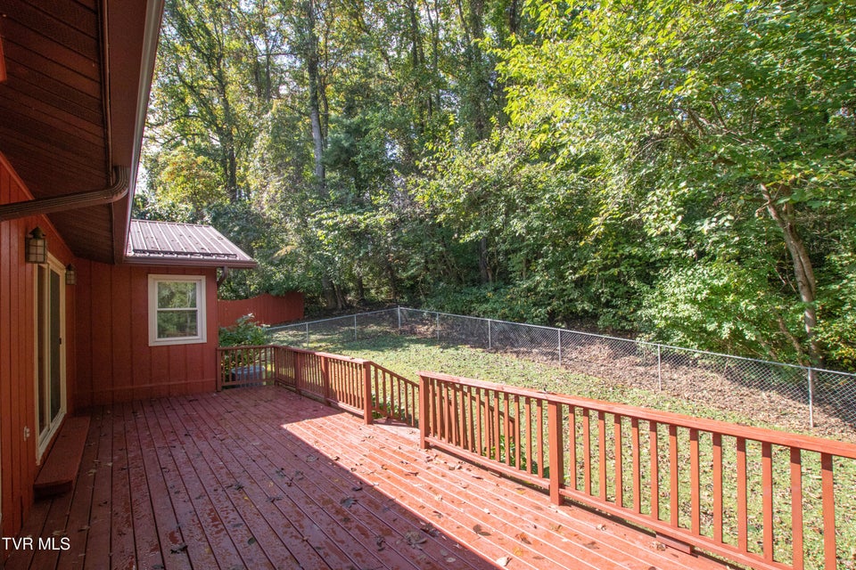 Photo #47: 521 Brookwood Drive