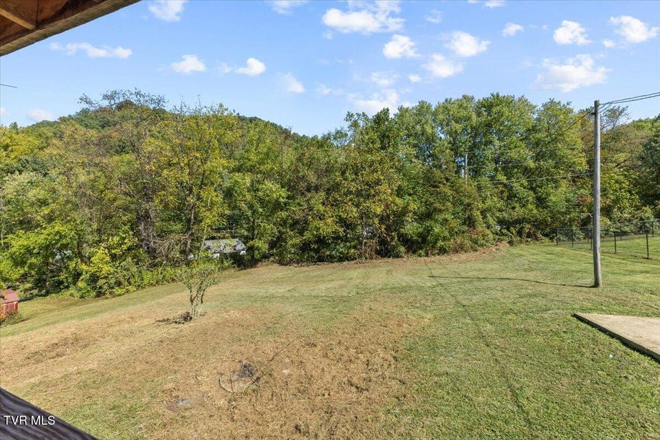 Photo #10: 109 Yard Hill Road