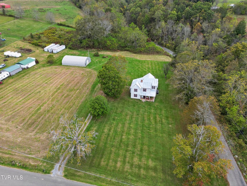 Photo #5: 33163 Clinchburg Road