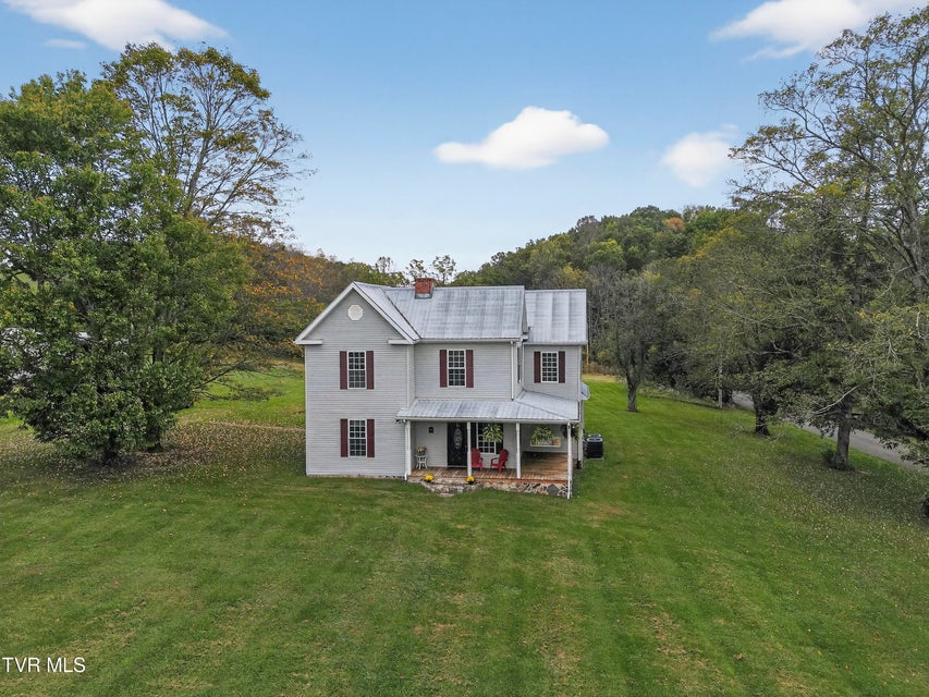 Photo #13: 33163 Clinchburg Road
