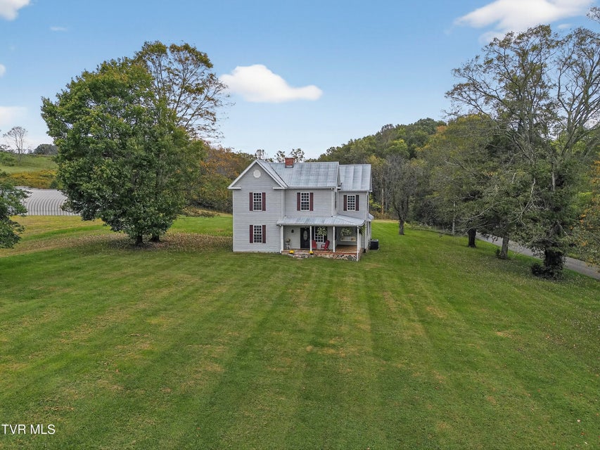 Photo #14: 33163 Clinchburg Road