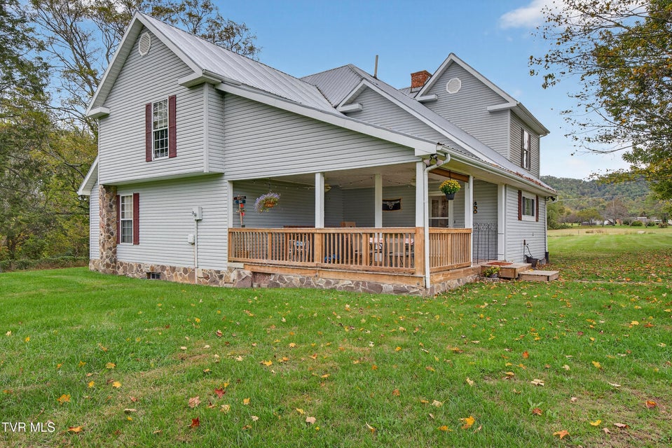 Photo #23: 33163 Clinchburg Road