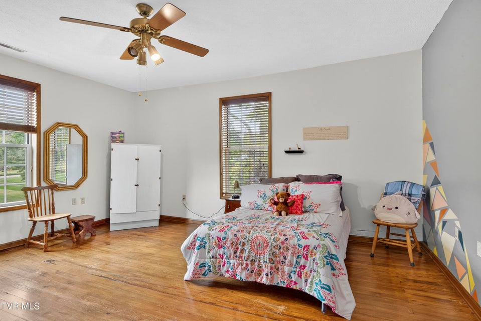 Photo #45: 33163 Clinchburg Road