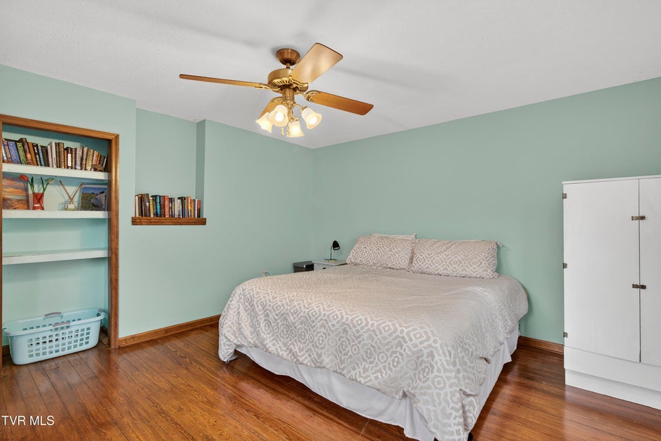Photo #50: 33163 Clinchburg Road