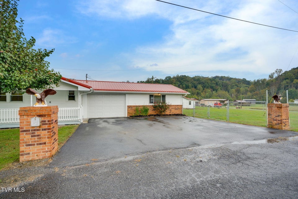 Photo #4: 502 River Road