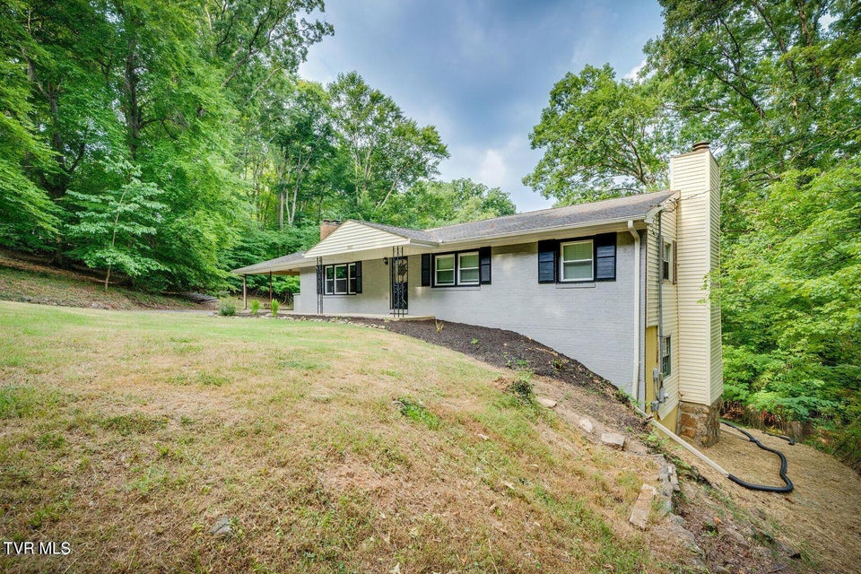 Photo #3: 3912 Inwood Drive