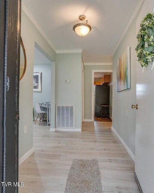 Photo #6: 3912 Inwood Drive