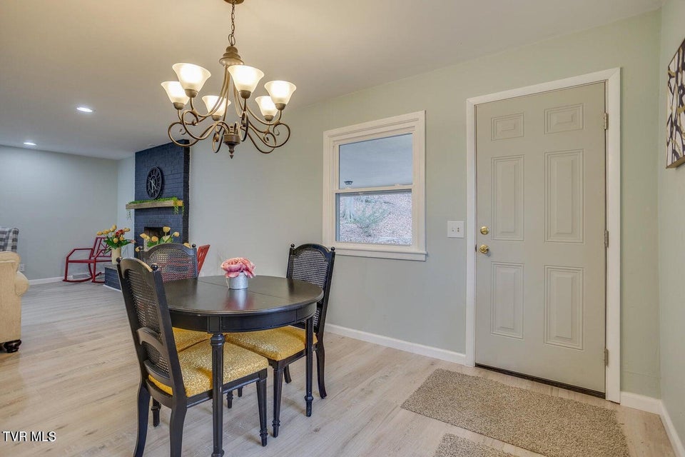 Photo #12: 3912 Inwood Drive