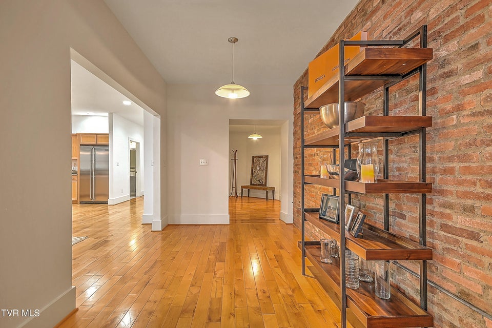 Photo #9: 509 State Street Street