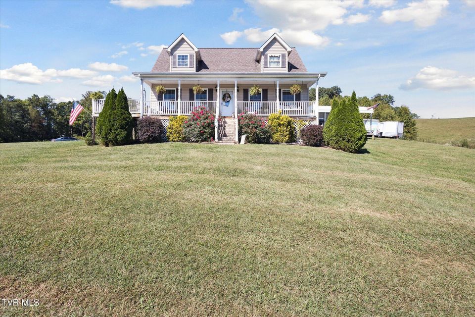 Photo #3: 19663 Park Ridge Drive