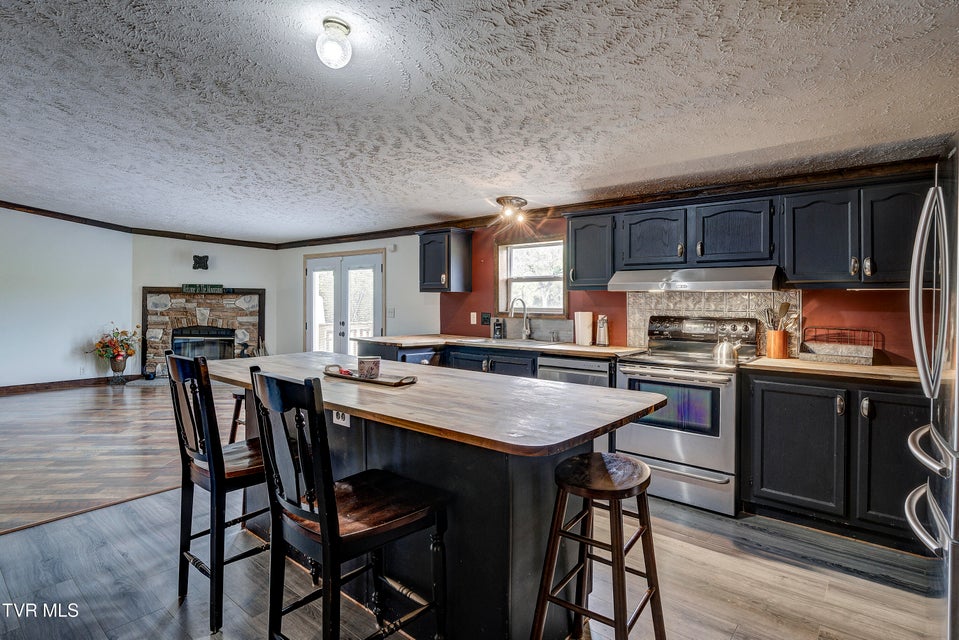 Photo #20: 438 Vfw Road