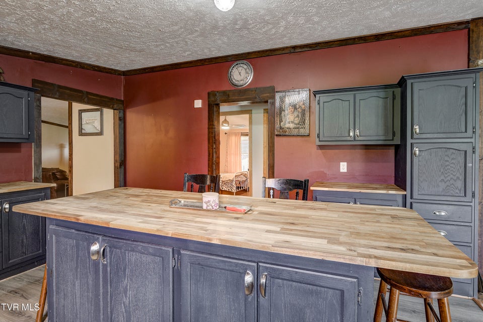 Photo #26: 438 Vfw Road