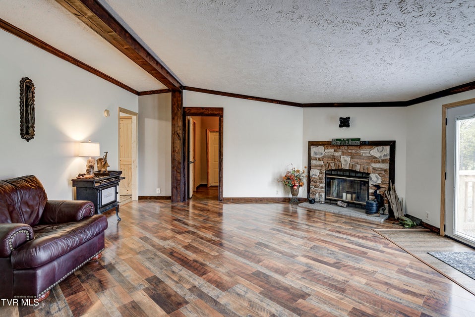 Photo #27: 438 Vfw Road