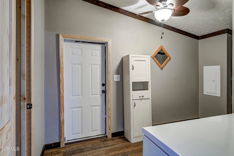 Photo #34: 438 Vfw Road