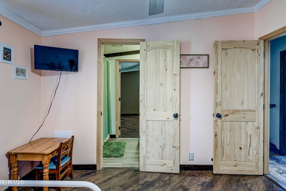 Photo #38: 438 Vfw Road