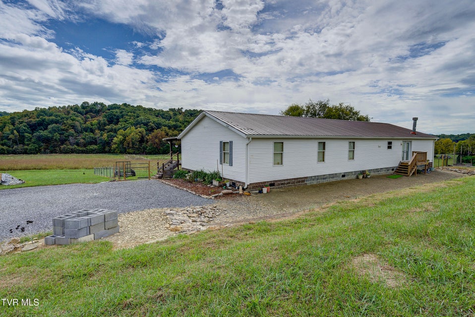 Photo #58: 438 Vfw Road