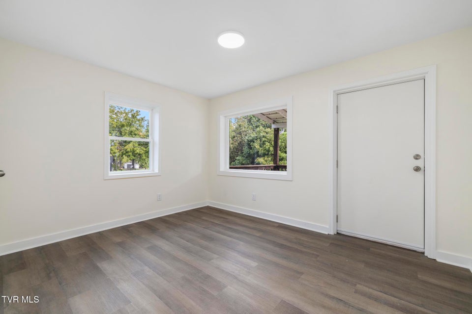 Photo #27: 260 Buttermilk Road