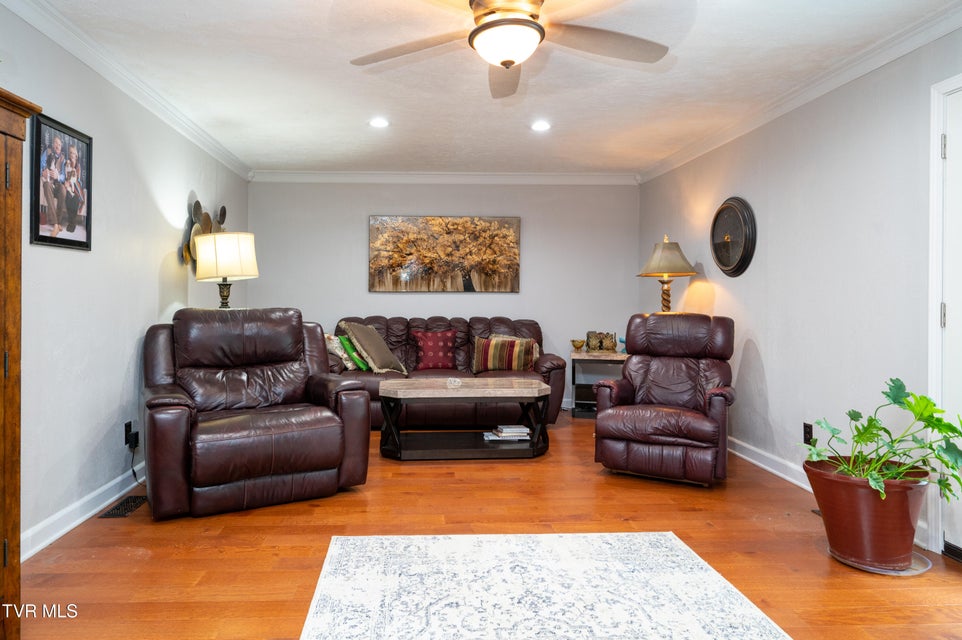 Photo #18: 1736 Valley View Drive