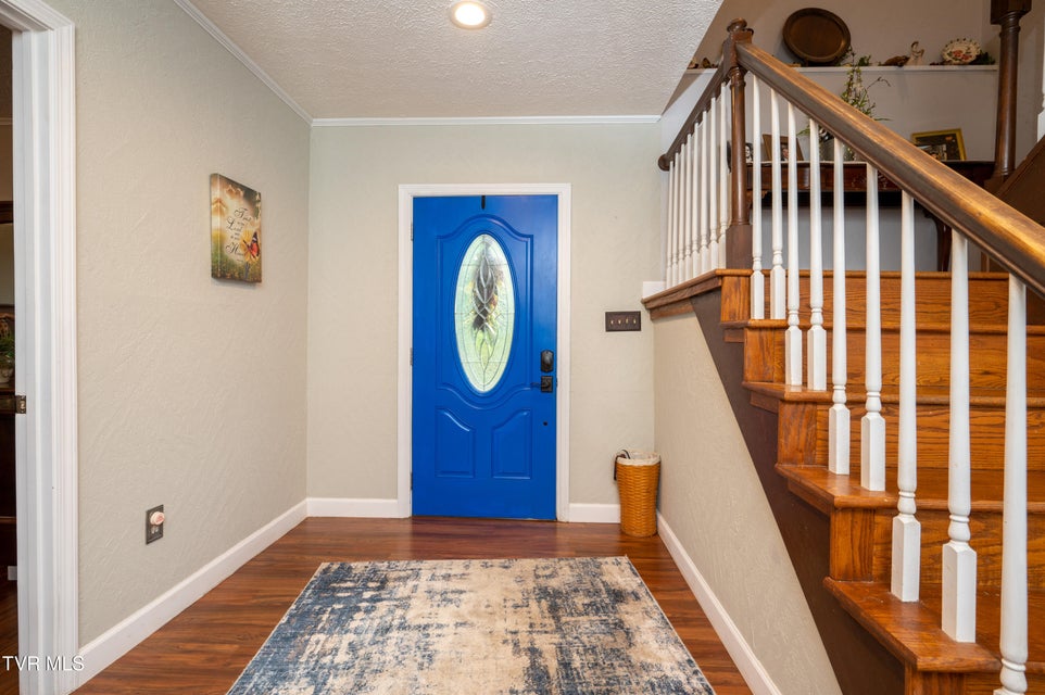 Photo #3: 1736 Valley View Drive