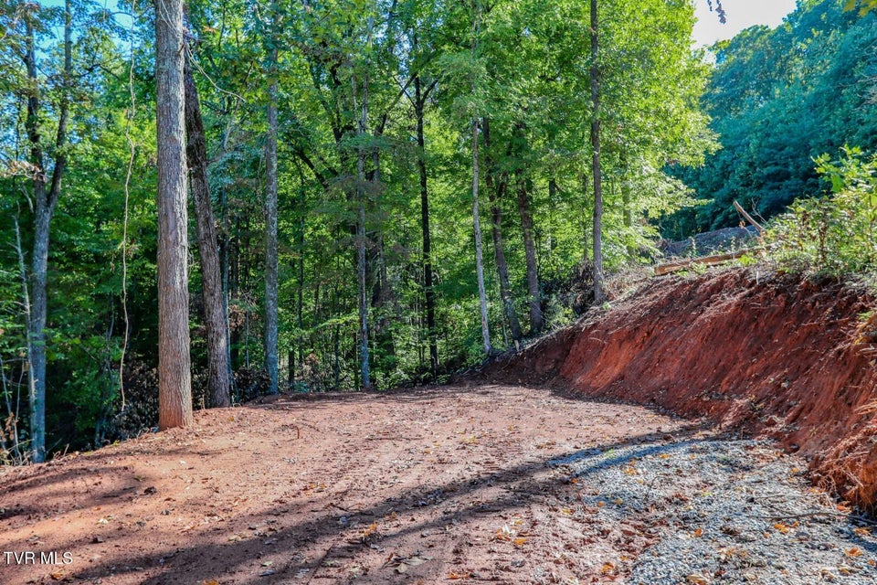Photo #10: 1282 Applewood Rd 