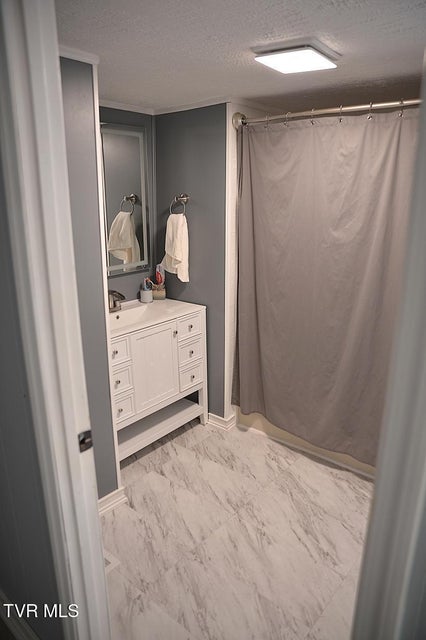 Photo #16: 216 Old Weaver Pike