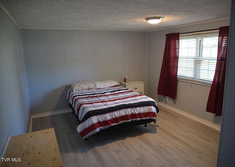 Photo #18: 216 Old Weaver Pike