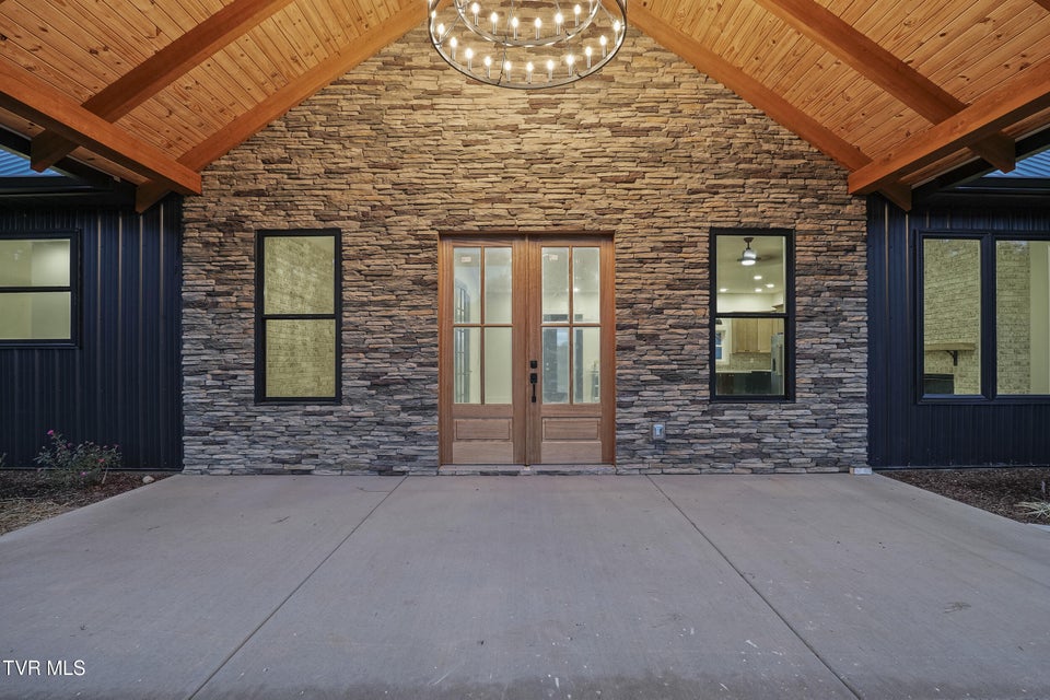Photo #7: 260 Shannon View Road