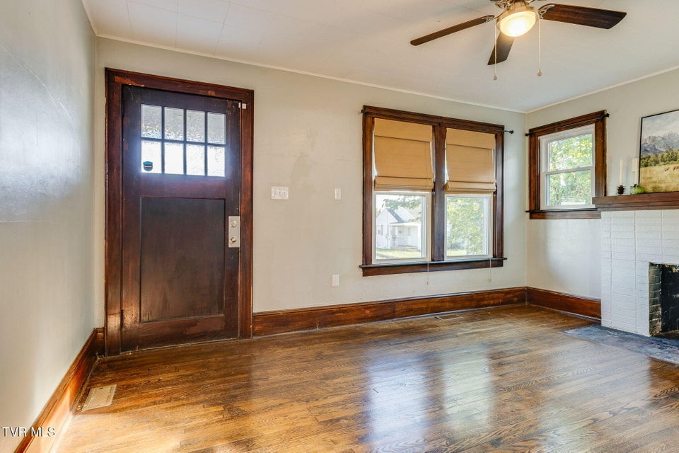 Photo #7: 1614 Broad Street