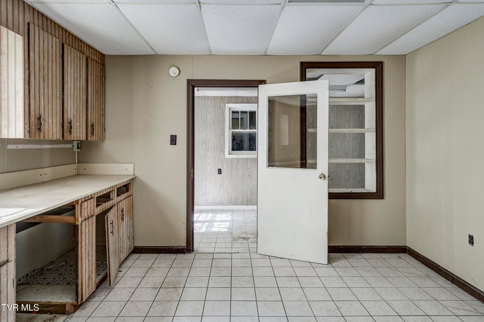 Photo #9: 147 & 149 Lynn Road