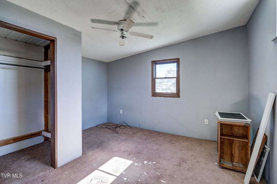 Photo #15: 147 & 149 Lynn Road