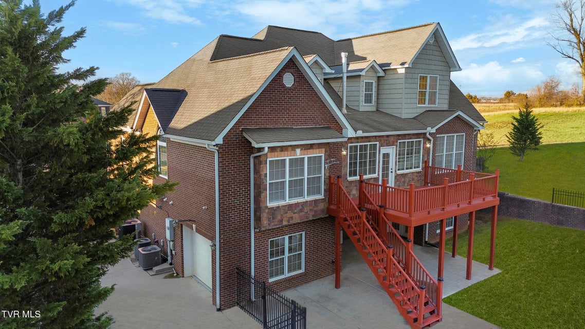 Photo #7: 5220 Aspen Avenue