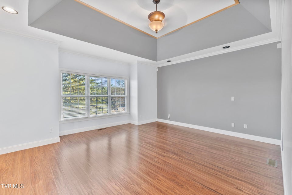 Photo #22: 5220 Aspen Avenue