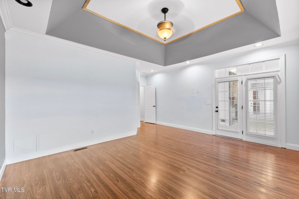 Photo #24: 5220 Aspen Avenue
