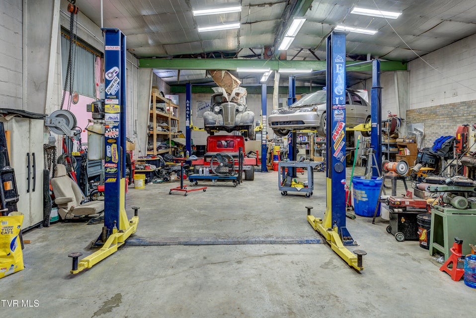 Photo #22: 147 & 149 Lynn Road