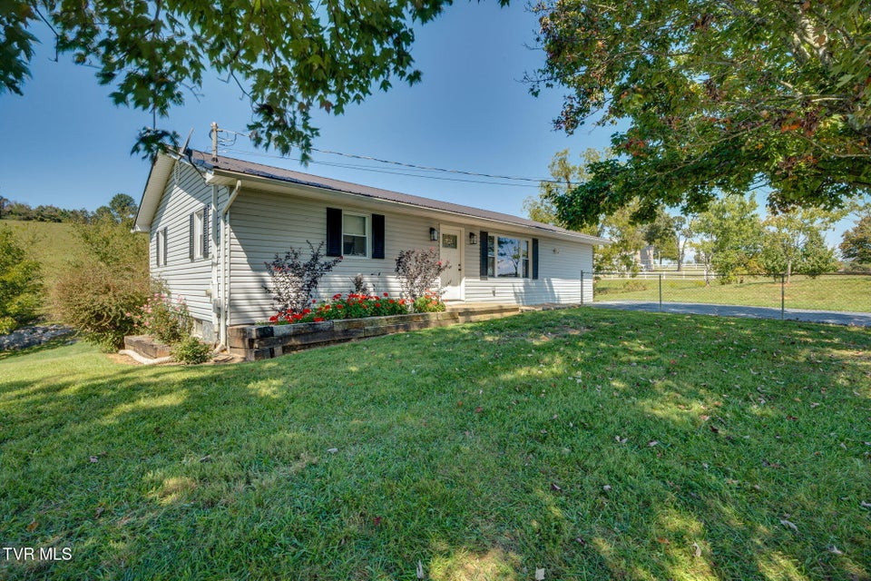 Photo #22: 332 Deerlick Road