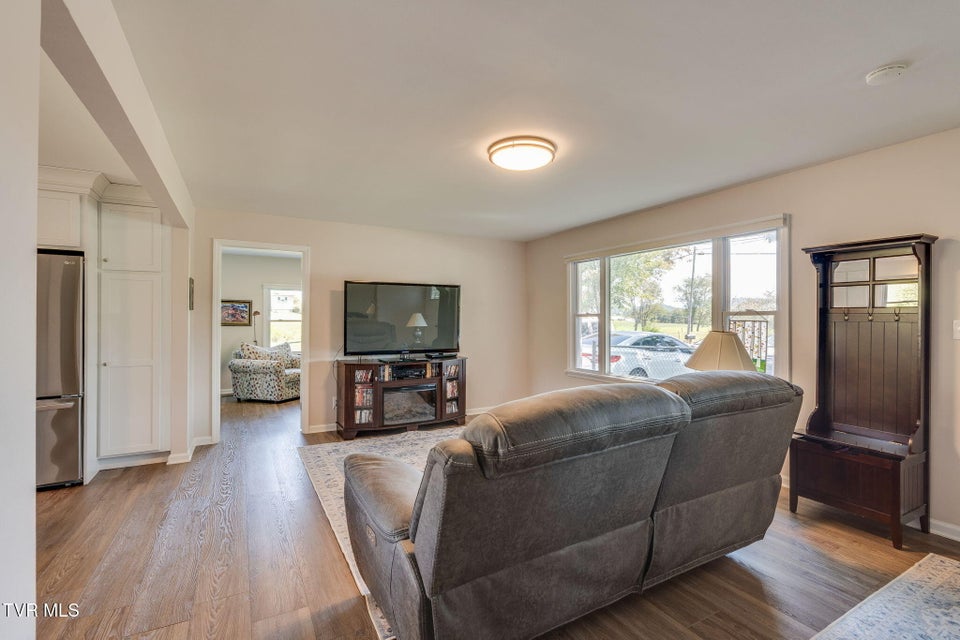 Photo #3: 332 Deerlick Road