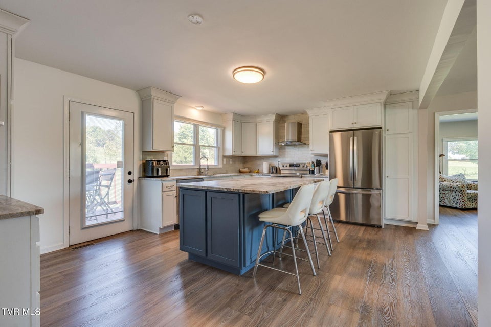 Photo #6: 332 Deerlick Road