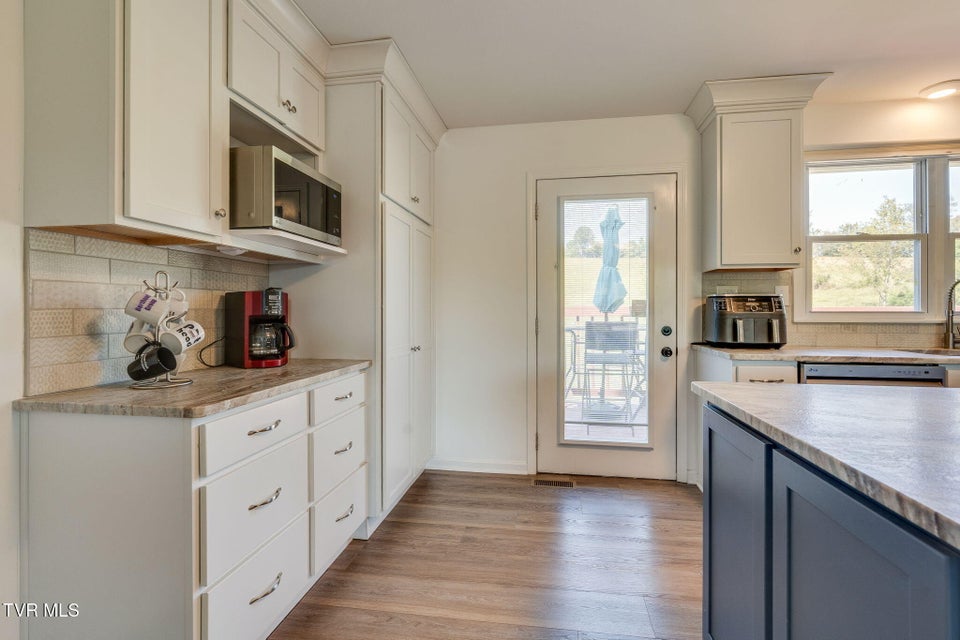 Photo #9: 332 Deerlick Road