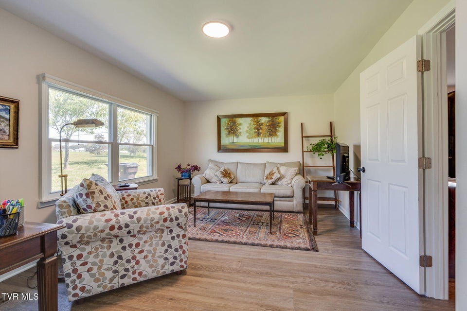 Photo #10: 332 Deerlick Road