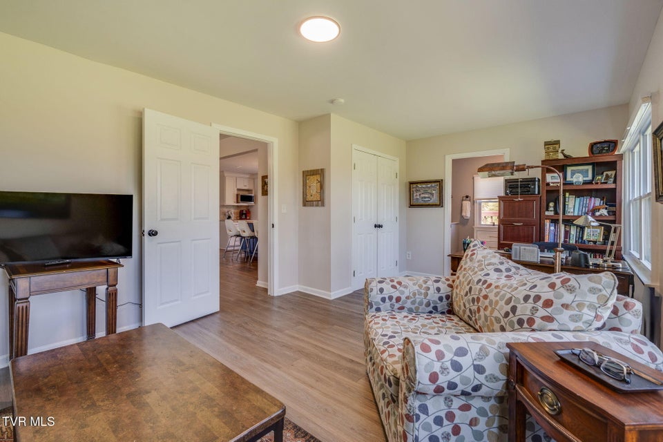 Photo #11: 332 Deerlick Road