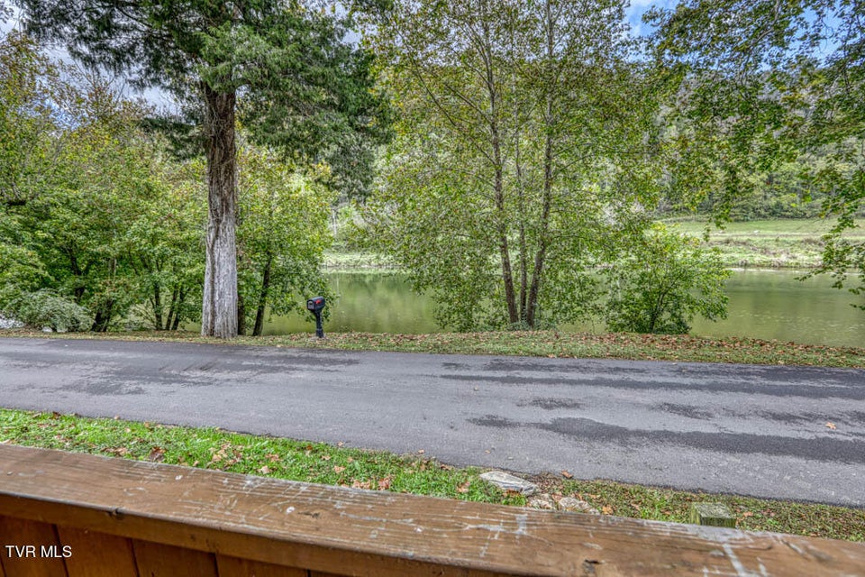 Photo #38: 3652 Horton Ford Road