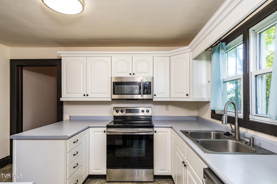 Photo #28: 112 Holston View Drive