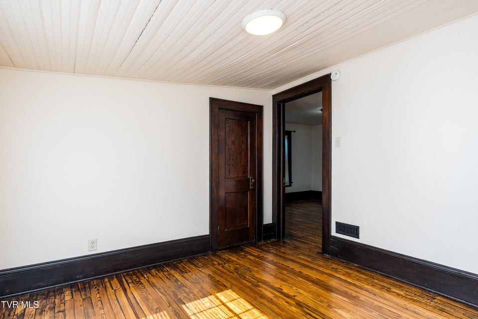 Photo #39: 112 Holston View Drive