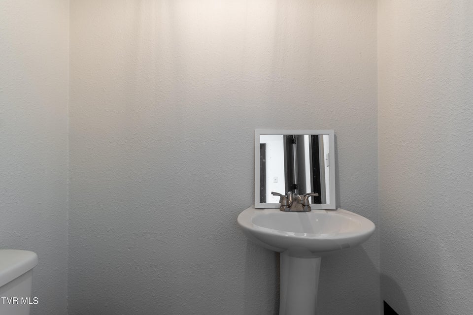 Photo #44: 112 Holston View Drive