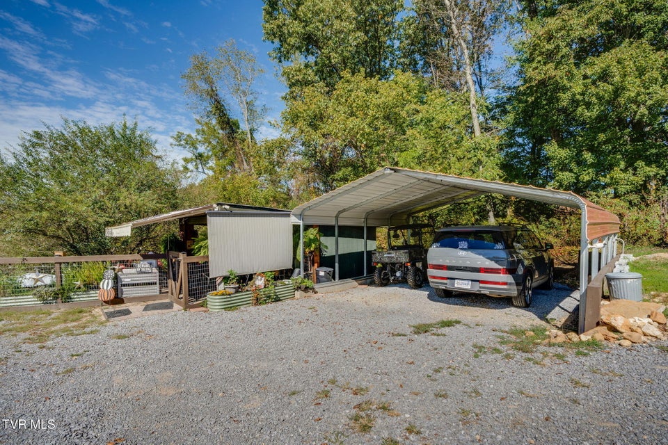 Photo #22: 208 Collins Road