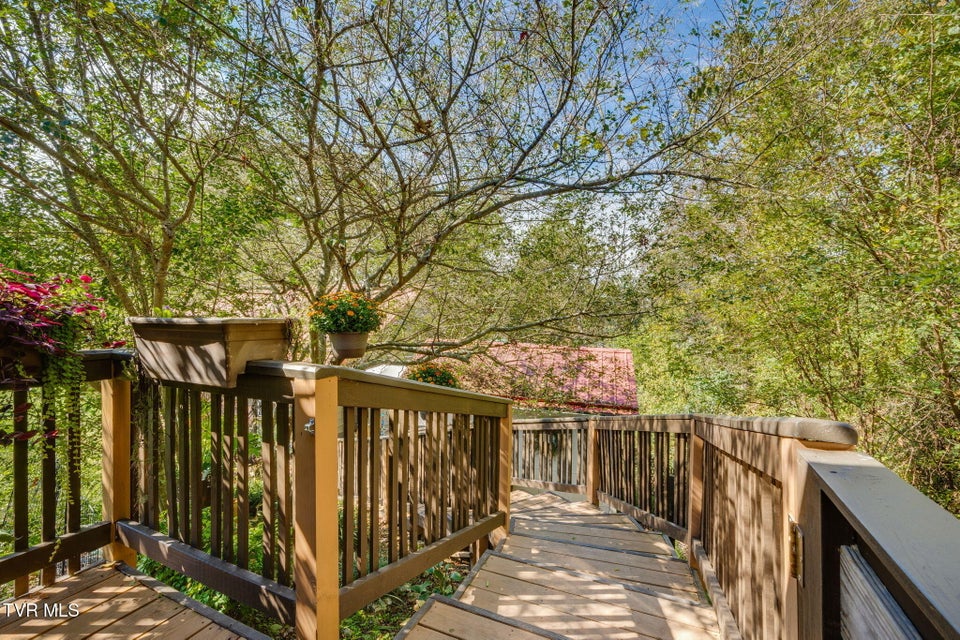 Photo #24: 208 Collins Road